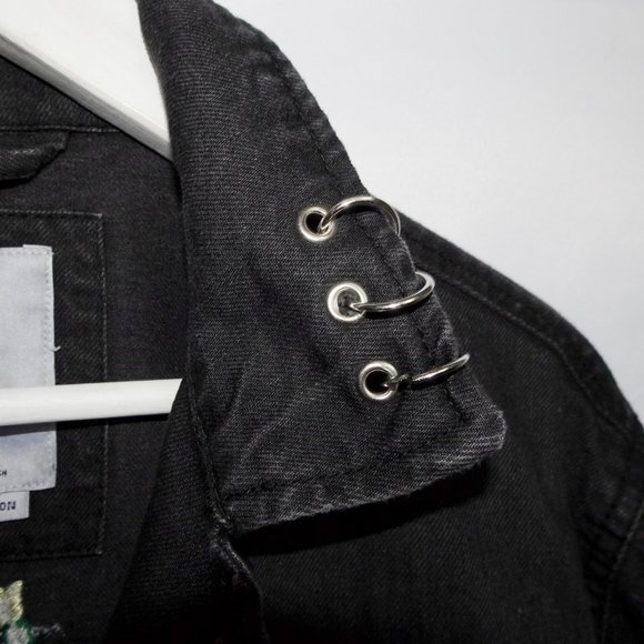 Bershka Embroidered Black Denim Jacket Floral Raw Hem - Picture 4 of 8